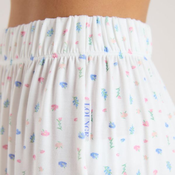 4.WhiteFloralModalPyjamaBottoms-Leidy_690x-1 4.WhiteFloralModalPyjamaBottoms-Leidy_690x-1