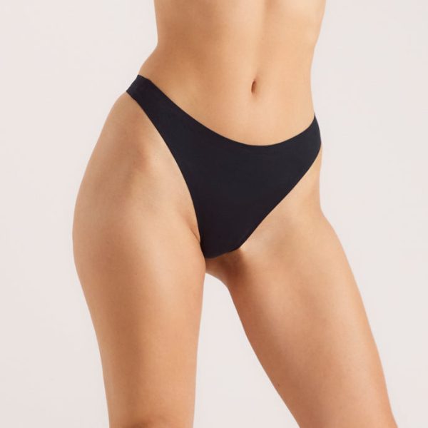 4BLACKSEAMLESSBONDEDTHONGS_690x-2 4BLACKSEAMLESSBONDEDTHONGS_690x-2