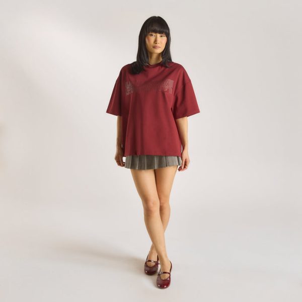 4BURGUNDYOVERSIZEDGRAPHICTEE_690x-3 4BURGUNDYOVERSIZEDGRAPHICTEE_690x-3