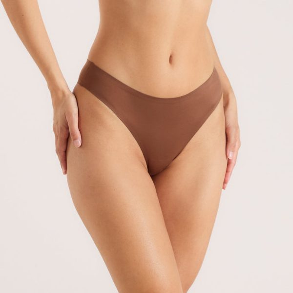 4CHESTNUTSEAMLESSBONDEDBRAZILIANS_690x-1 4CHESTNUTSEAMLESSBONDEDBRAZILIANS_690x-1