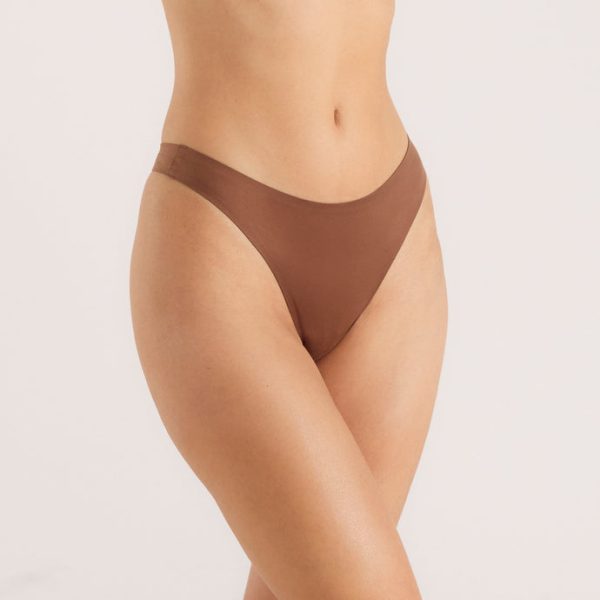 4CHESTNUTSEAMLESSBONDEDTHONGS_690x 4CHESTNUTSEAMLESSBONDEDTHONGS_690x