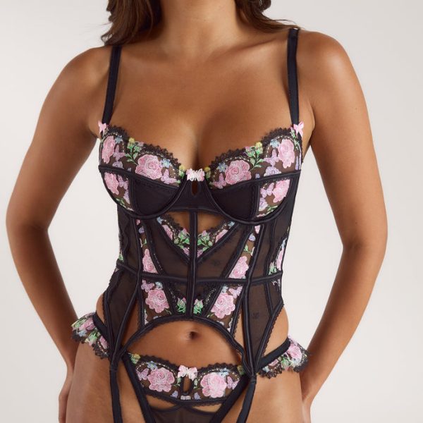 4GENEVIEVEBASQUE_690x-4 4GENEVIEVEBASQUE_690x-4