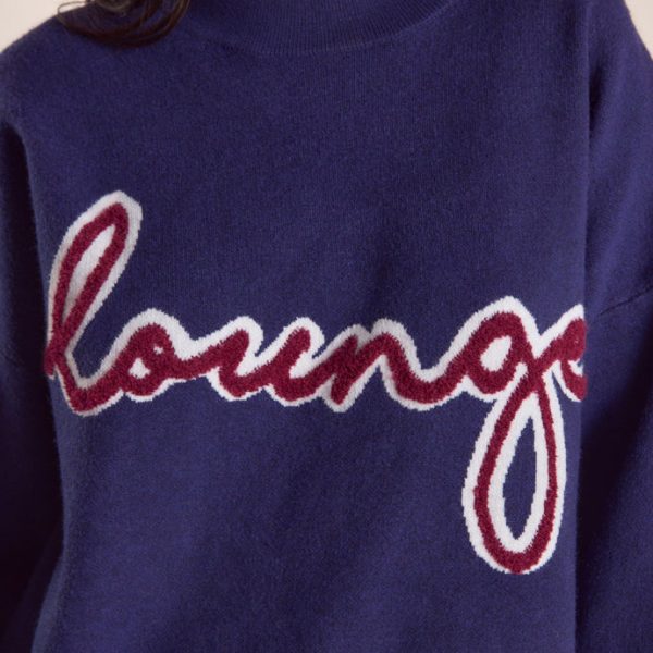 4NAVYKNITTEDLOGOCREWNECKJUMPER_690x 4NAVYKNITTEDLOGOCREWNECKJUMPER_690x