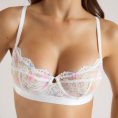 4PRINTEDWHITEBLOSSOMBALCONYBRA_690x-9