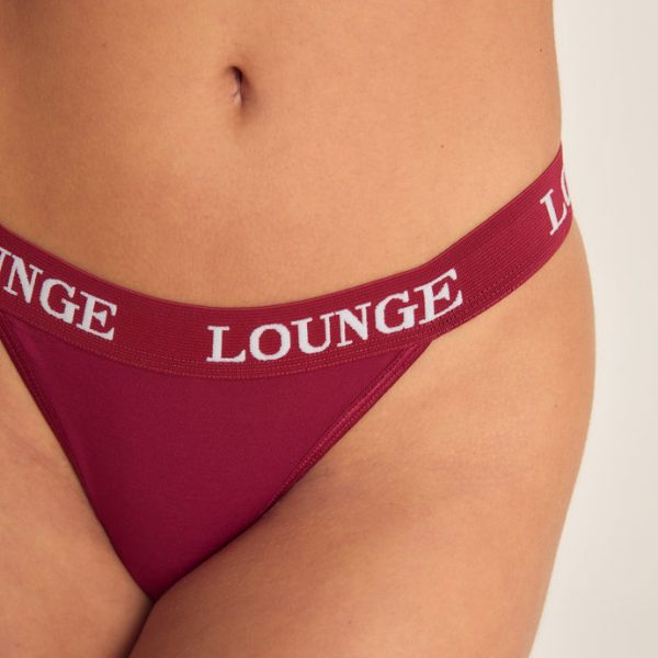 4ThongBurgundy-Imaani_690x 4ThongBurgundy-Imaani_690x