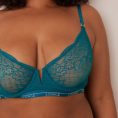 4TurquoiseRoyalBalconyBra_ThongSet-Courtney_690x-2