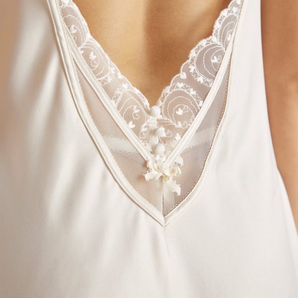 4WHITESLIPDRESS_690x-2 4WHITESLIPDRESS_690x-2