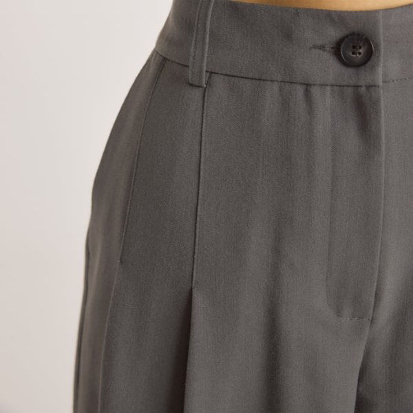 4_CHARCOAL_TAILORED_TURN_UP_TROUSER_690x 4_CHARCOAL_TAILORED_TURN_UP_TROUSER_690x