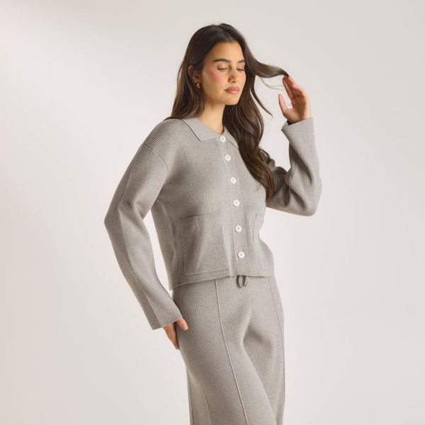 5.WarmGreyKnittedOversizedShirt_690x 5.WarmGreyKnittedOversizedShirt_690x