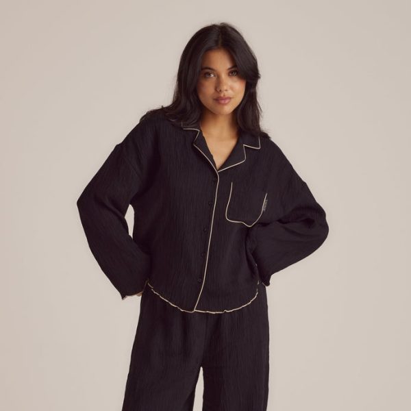 5BlackCrinklePyjamaShirt-Imaani_690x-3 5BlackCrinklePyjamaShirt-Imaani_690x-3