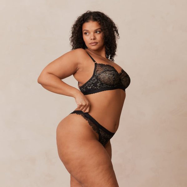 5BlackDesireBalconyBra_ThongSetLeslie_690x-2 5BlackDesireBalconyBra_ThongSetLeslie_690x-2