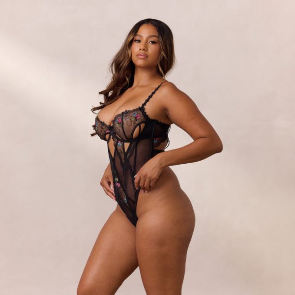 5BlackEnyaBodysuitIntimatesNayeli_690x-4 5BlackEnyaBodysuitIntimatesNayeli_690x-4