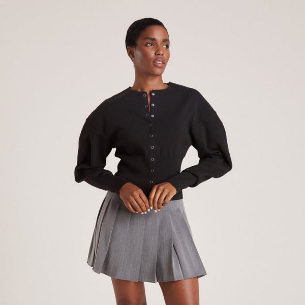 5BlackFittedCardigan-Eva_690x-1 5BlackFittedCardigan-Eva_690x-1