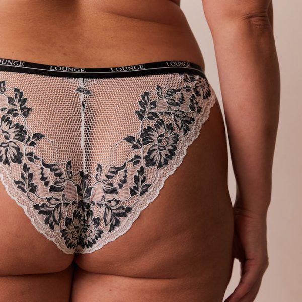 5BlackLuxeBalconyBraandBriefs-Latecia_690x-2 5BlackLuxeBalconyBraandBriefs-Latecia_690x-2