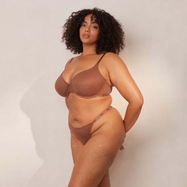 5ChestnutSmoothClassicT-ShirtBra_ThongSet-Courtney_690x-3 5ChestnutSmoothClassicT-ShirtBra_ThongSet-Courtney_690x-3