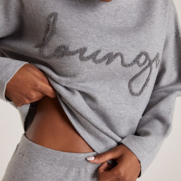 5GreyKnittedLoungeHoodie-Eva_690x-1 5GreyKnittedLoungeHoodie-Eva_690x-1
