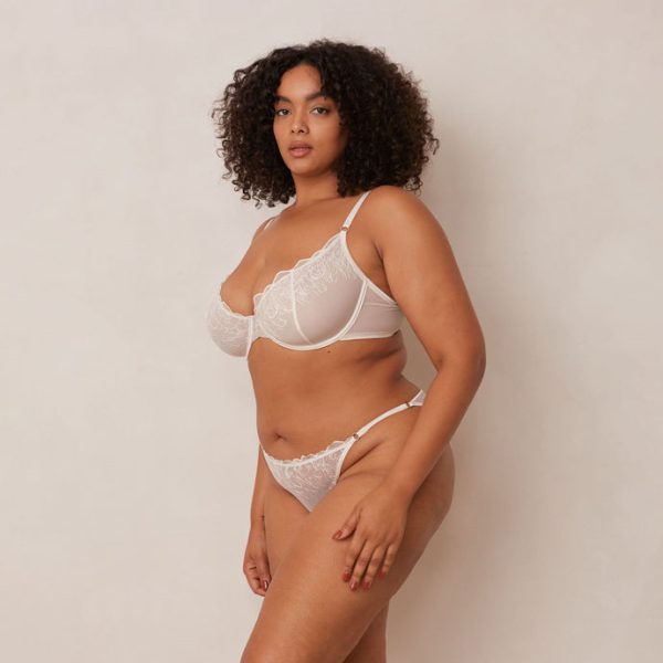 5PearlIllustrationBalconyBra_BriefsSet-Courtney_690x-4 5PearlIllustrationBalconyBra_BriefsSet-Courtney_690x-4