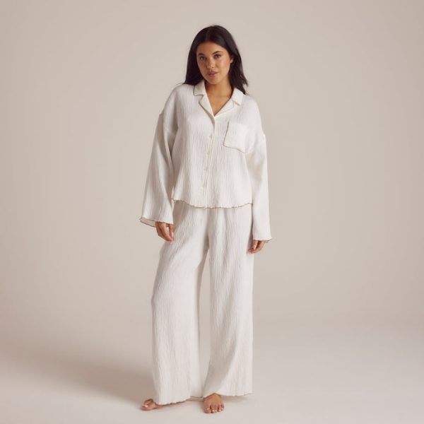 5WhiteCrinklePyjamaShirt-Imaani_9ac26c2d-21e0-4c5a-b27a-fadd595b34ca_690x 5WhiteCrinklePyjamaShirt-Imaani_9ac26c2d-21e0-4c5a-b27a-fadd595b34ca_690x