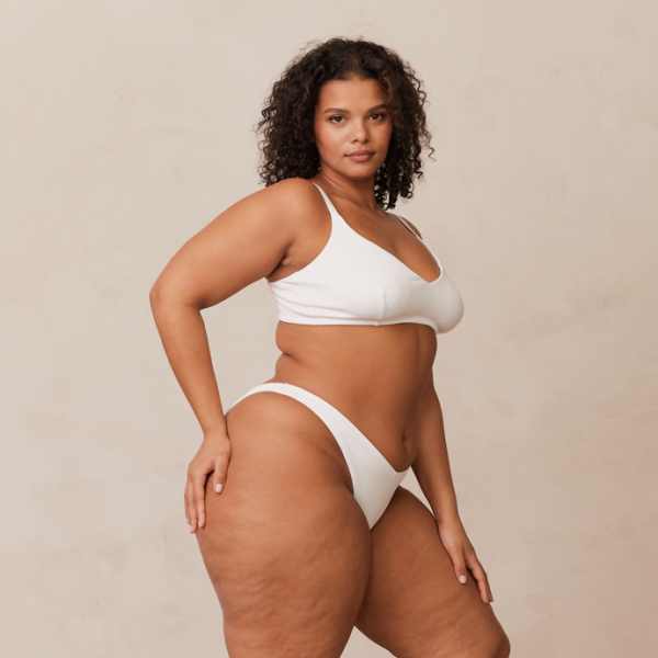 5WhiteRibbedTriangleBra_BriefsLeslie_690x-1 5WhiteRibbedTriangleBra_BriefsLeslie_690x-1