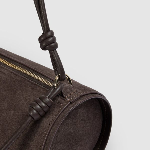 6.ChocolateMiffyBarrelShoulderBag_6290b7f4-ba9f-4a9b-8f07-bd4bdd473b5a_690x-1 6.ChocolateMiffyBarrelShoulderBag_6290b7f4-ba9f-4a9b-8f07-bd4bdd473b5a_690x-1