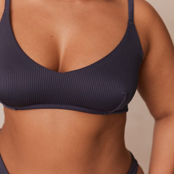 6CharcoalBlueRibbedTriangleBra_BriefsLeslie_690x-2 6CharcoalBlueRibbedTriangleBra_BriefsLeslie_690x-2