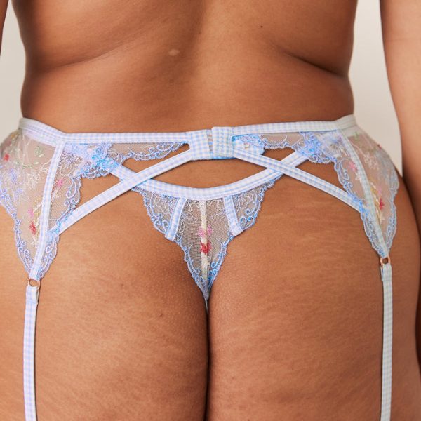 6EllaIntimatesSet-Melanie_690x-3 6EllaIntimatesSet-Melanie_690x-3