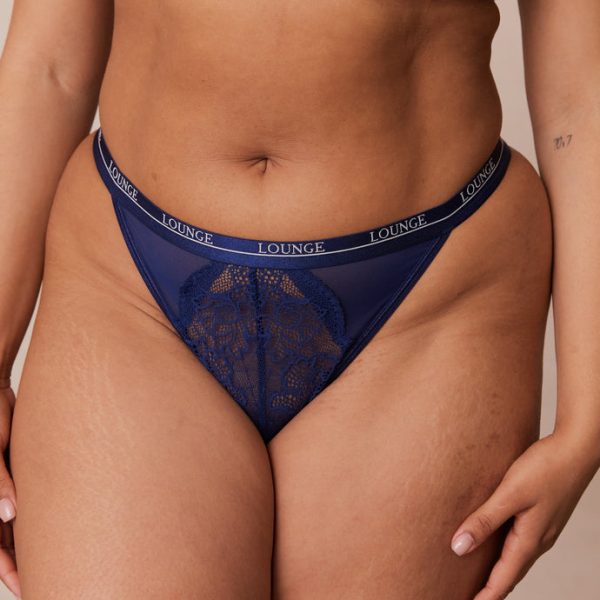 6NavyRoyalBalconyBra_ThongSet-Melanie_690x 6NavyRoyalBalconyBra_ThongSet-Melanie_690x