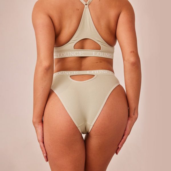 6OliveSeamlessBraandBriefs_690x 6OliveSeamlessBraandBriefs_690x