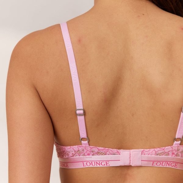 6PinkTwoToneBalcony-Leidy_690x-2 6PinkTwoToneBalcony-Leidy_690x-2