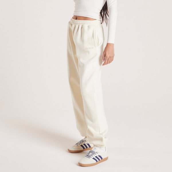 6SundayClubTofuJoggers-Jennica_690x-1 6SundayClubTofuJoggers-Jennica_690x-1