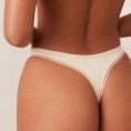 7LatteComfortBraandThong-Muriel_690x-1