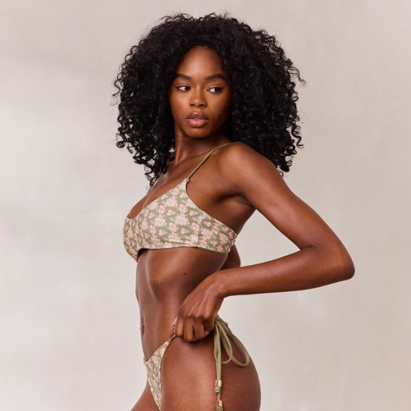 8.GreenBralette-Kiara_690x-2 8.GreenBralette-Kiara_690x-2