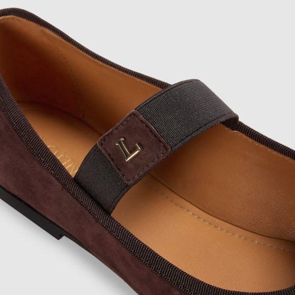 ABOUT_CHOCOLATE-JUNAPUMPS_690x-3 ABOUT_CHOCOLATE-JUNAPUMPS_690x-3