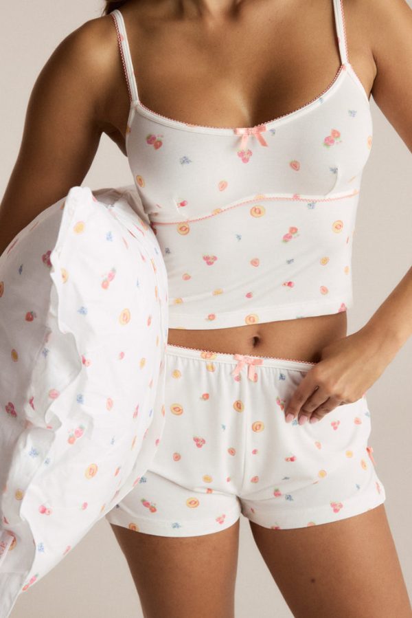 ABOUT_DDSLEEP-WHITE-SHORTS_690x-1 ABOUT_DDSLEEP-WHITE-SHORTS_690x-1