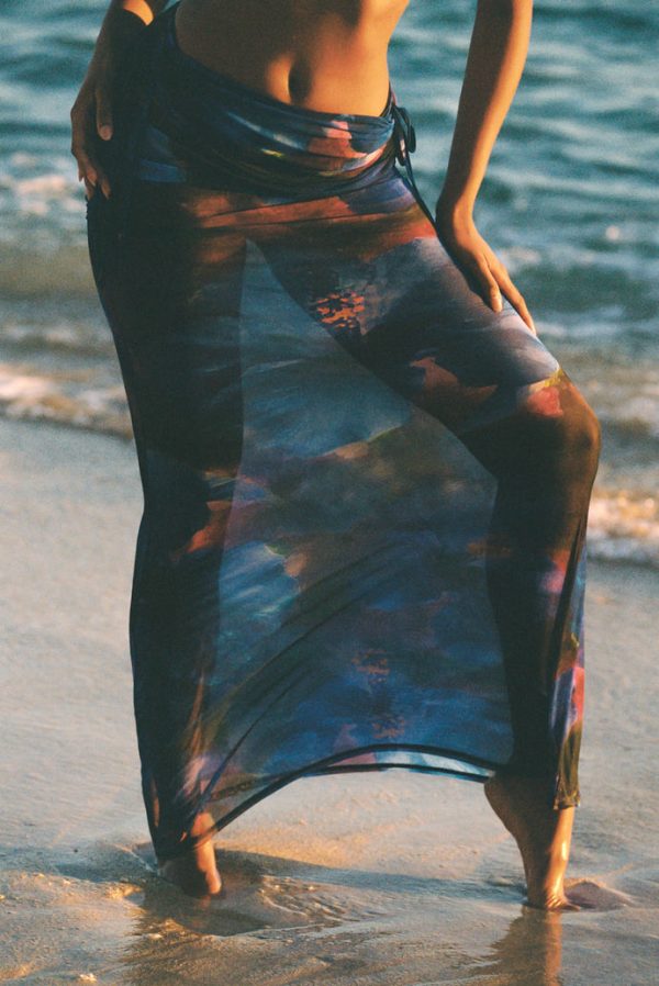 ABOUT_MIDNIGHT-MESHSKIRT_690x ABOUT_MIDNIGHT-MESHSKIRT_690x