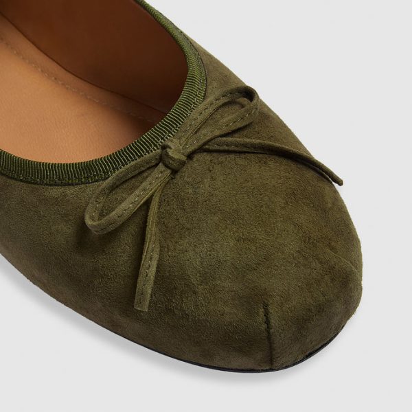 ABOUT_OLIVE-JUNAFLATS_690x-4 ABOUT_OLIVE-JUNAFLATS_690x-4