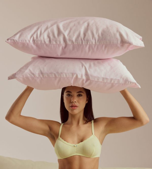 ABOUT_PINKPILLOWCASES_690x ABOUT_PINKPILLOWCASES_690x
