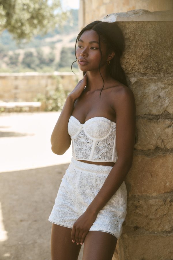 About_-_Lace_Corset_Top_690x-9 About_-_Lace_Corset_Top_690x-9