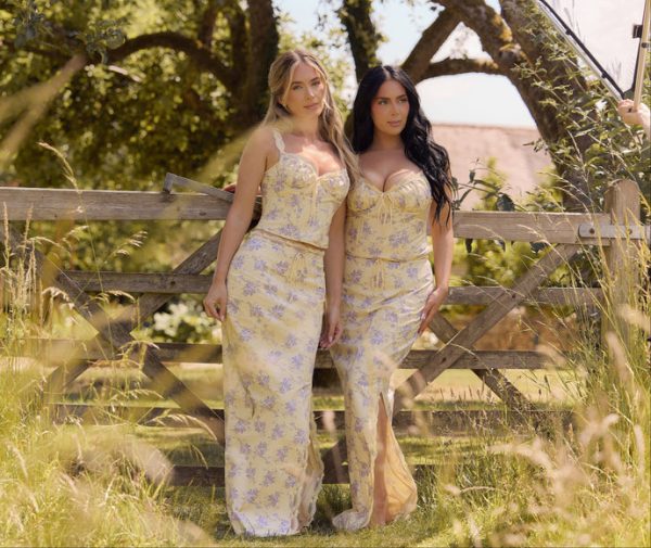 LOUNGE_JUNE_250089_3000535_0b9a6c45-38ad-4674-8509-cc71c650d6c5_690x-6 LOUNGE_JUNE_250089_3000535_0b9a6c45-38ad-4674-8509-cc71c650d6c5_690x-6